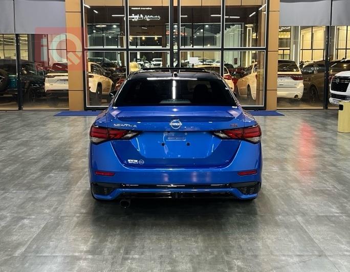 نيسان سنترا